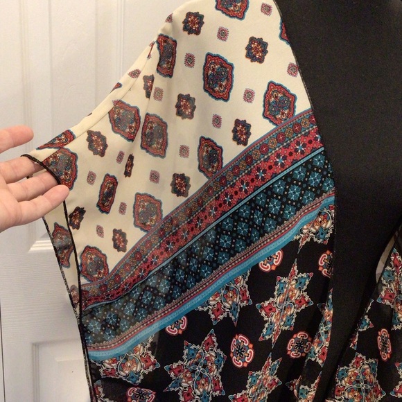 NWOT Live 4 Truth Short Sleeve Semi-Sheer Swimsuit Coverup Kimono Size Small - Picture 2 of 6